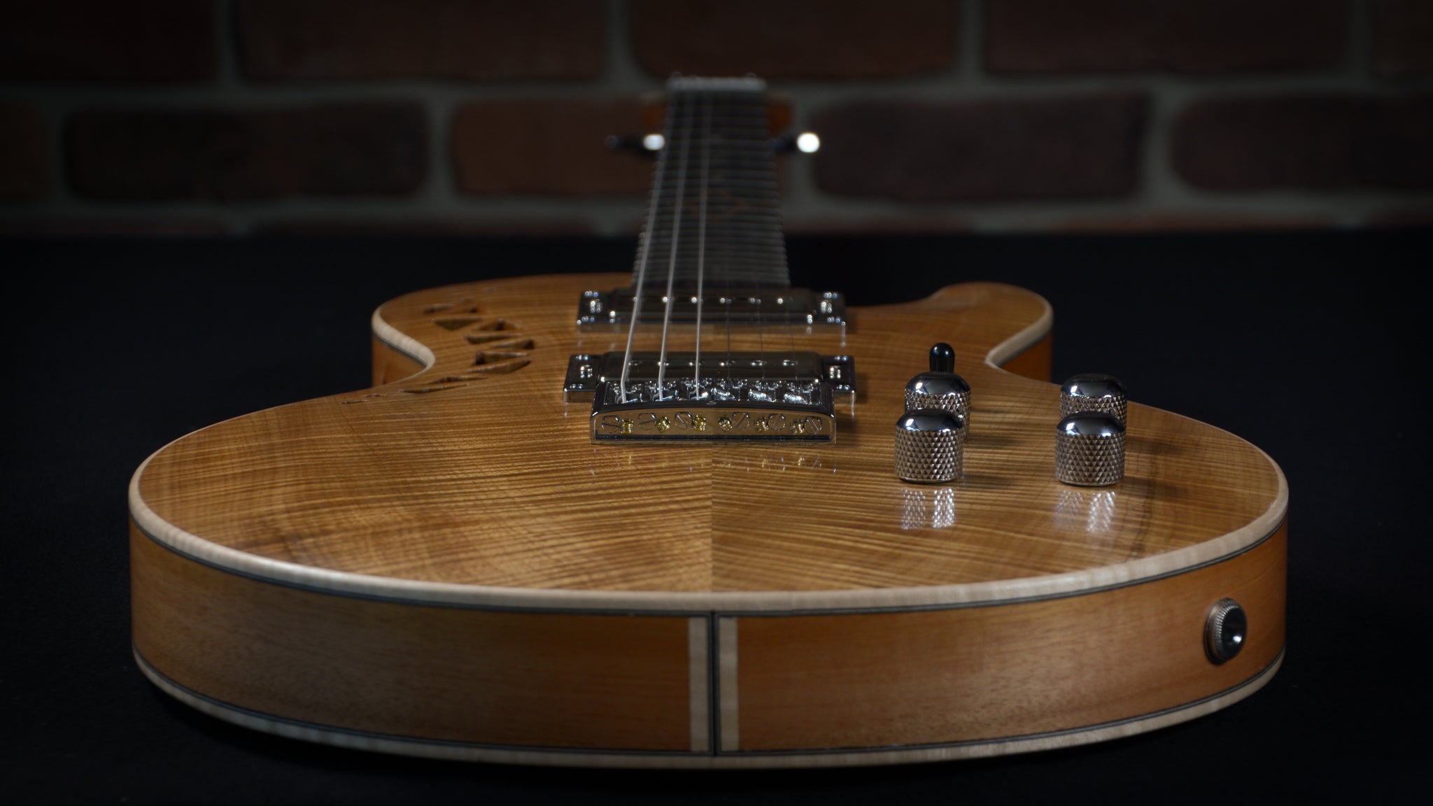 SVN Guitars - Nils Harms