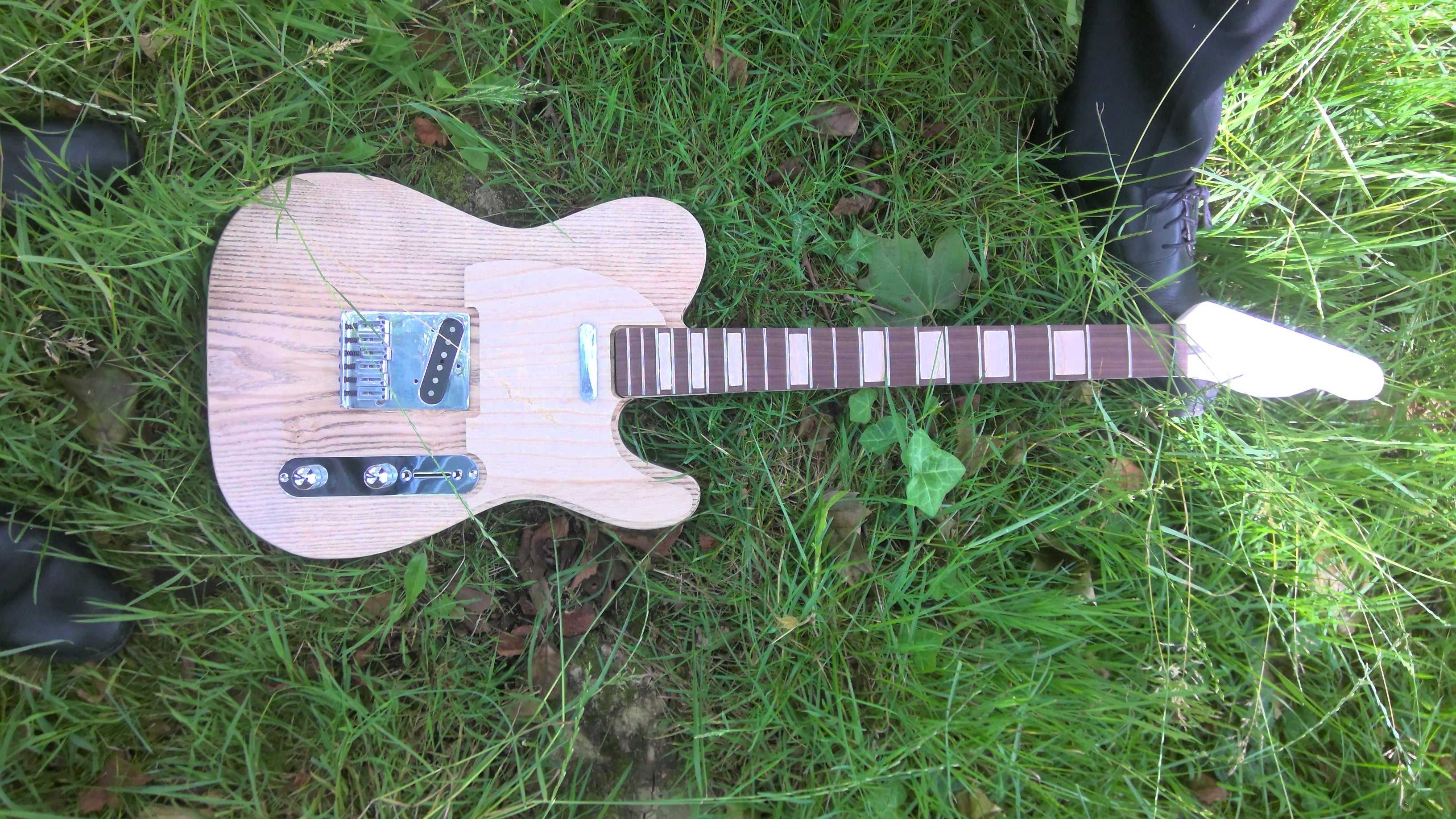 Inky Guitars